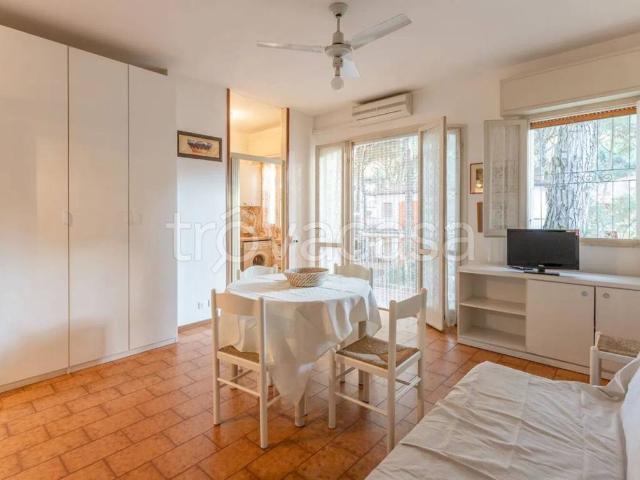 Villa in affitto a Comacchio via Guido Reni, 29, giardino, terrazzo, lavatrice TrovaCasa