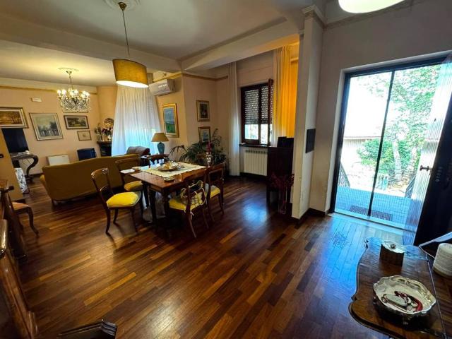 Villa in affitto a Catanzaro CZ