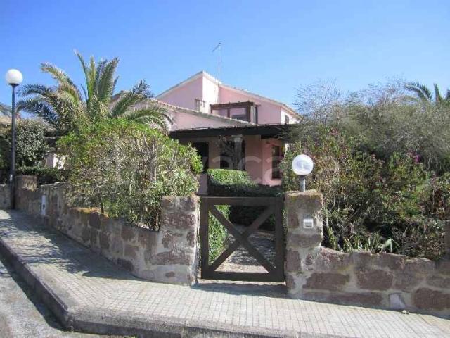 Villa in affitto a Calasetta, arredato, giardino privato, veranda TrovaCasa