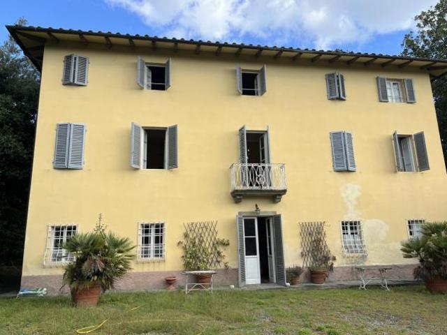 Villa in affitto a Capannori