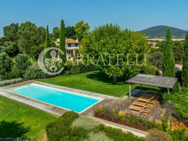 Villa in affitto a Capalbio strada Cava del Gesso, 19, arredato, giardino privato, travi a vista TrovaCasa