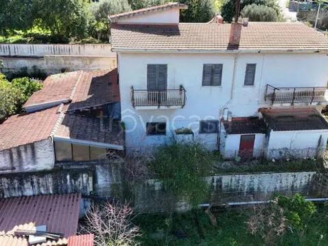 Villa in affitto a Carini via Milazzo, 22, giardino, terrazzo, da ristrutturare TrovaCasa