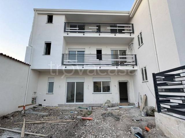 Villa in affitto a Casal di Principe corso Giuseppe Garibaldi, giardino privato, nuova costruzione, lavanderia TrovaCasa