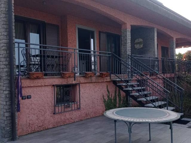 Villa in affitto a Castelletto Sopra Ticino NO