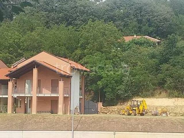 Villa in affitto a Castelnuovo Don Bosco via San Giovanni, 35, giardino privato, posto auto, box TrovaCasa