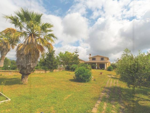 Villa in affitto a Cerveteri RM