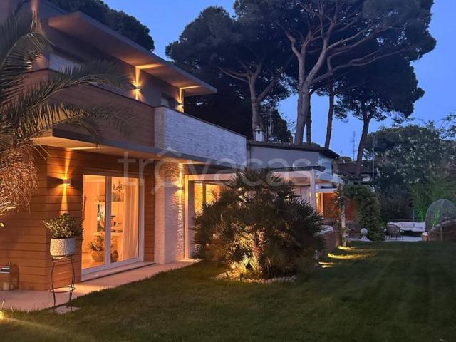 Villa in affitto a Cervia viale Milano 33, giardino privato, terrazzo, nuova costruzione TrovaCasa