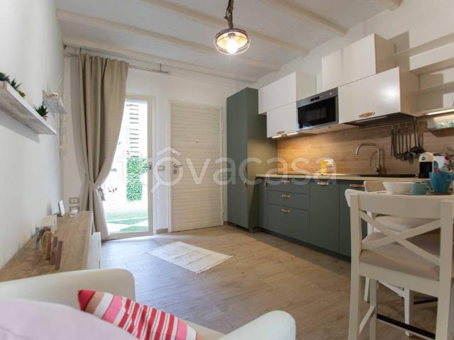 Villa in affitto a Chieti viale b. Croce, 18, arredato, giardino privato, terrazzo TrovaCasa