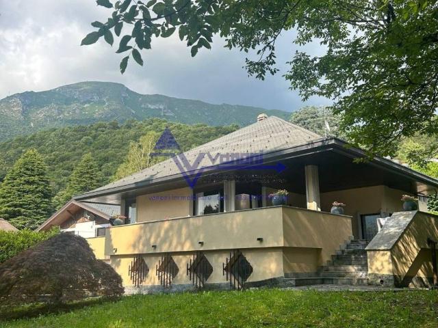 Villa in affitto a Cremeno LC
