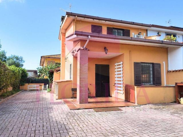 Villa in affitto a Ardea RM