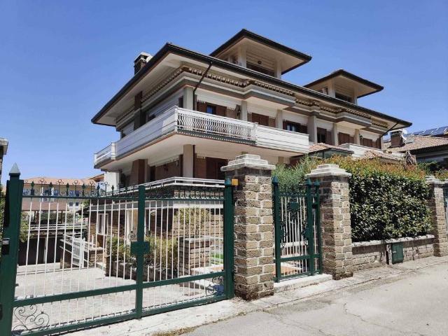 Villa in affitto a Avellino AV