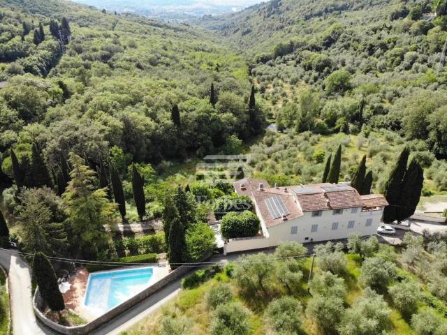 Villa in affitto a Bagno a Ripoli via di Terzano, 45, non arredato/vuoto, giardino privato, posto auto TrovaCasa