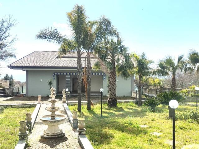 Villa in affitto a Belpasso, case in affitto Belpasso