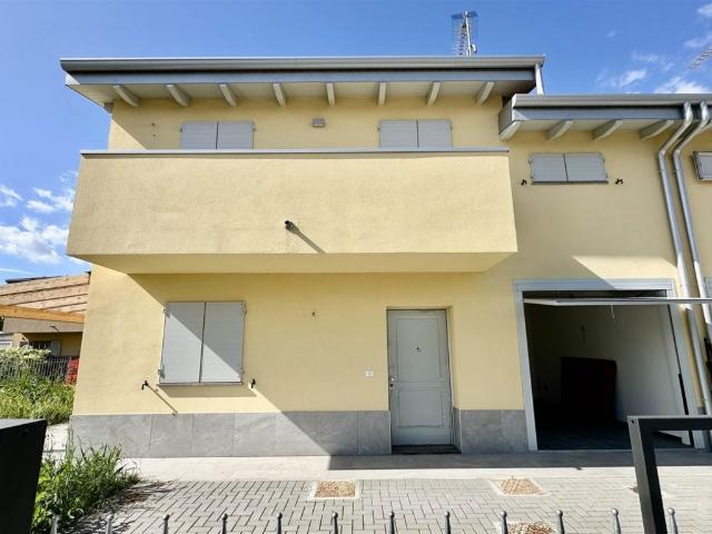 Villa in affitto a Bentivoglio via rita levi montalcini, giardino privato, box, terrazzo TrovaCasa