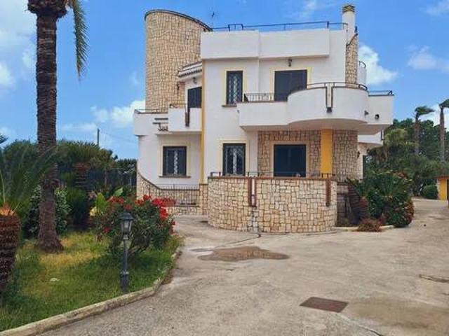 Villa in affitto a Giugliano in Campania NA