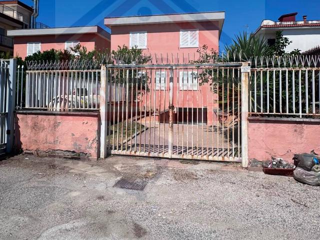 Villa in affitto a Giugliano in Campania, Lago Patria