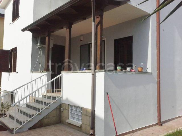 Villa in affitto a Giugliano in Campania via Lago Patria, 271B, giardino privato, box, terrazzo TrovaCasa