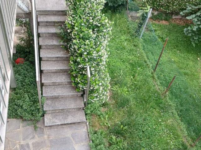 Villa in affitto a Erba CO