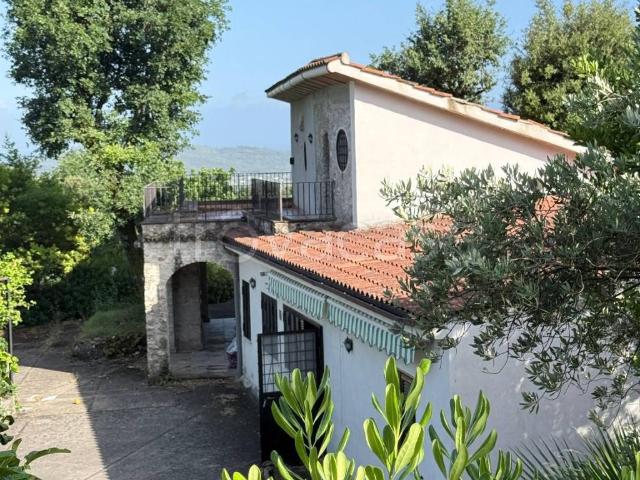 Villa in affitto a Formia via Ponzanello, arredato, giardino, terrazzo TrovaCasa