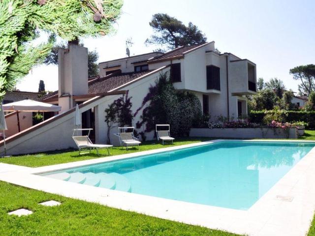 Villa in affitto a Forte dei Marmi, case in affitto Forte dei Marmi