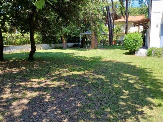 Villa in affitto a Forte dei Marmi LU