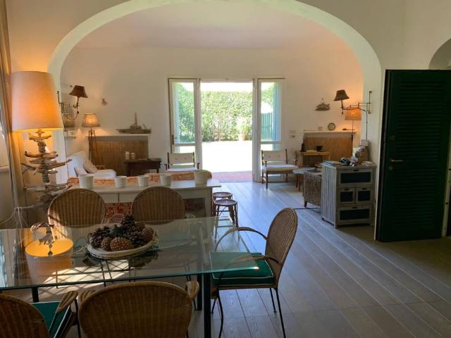 Villa in affitto a Forte dei Marmi LU