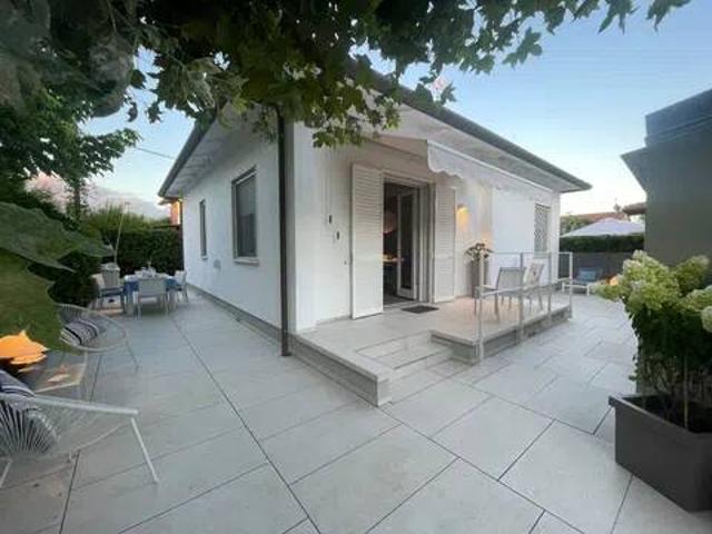 Villa in affitto a Forte dei Marmi LU