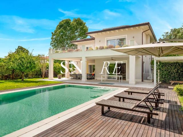 Villa in affitto a Forte dei Marmi LU