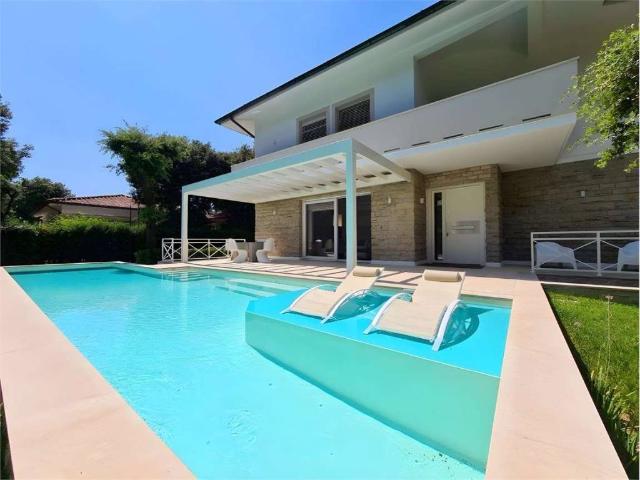 Villa in affitto a Forte dei Marmi LU