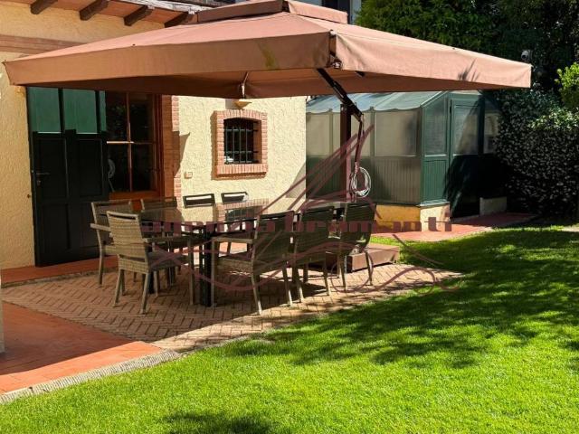 Villa in affitto a Forte dei Marmi LU