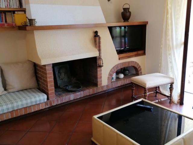 Villa in affitto a Forte dei Marmi via Agnelli, 137, giardino, posto auto, terrazzo TrovaCasa