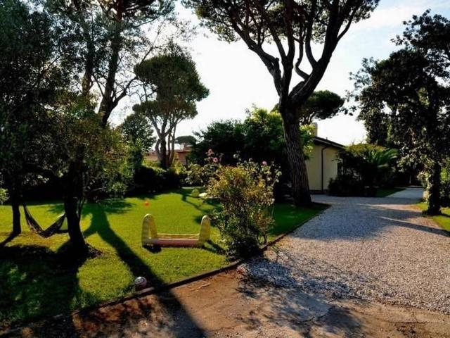 Villa in affitto a Forte Dei Marmi