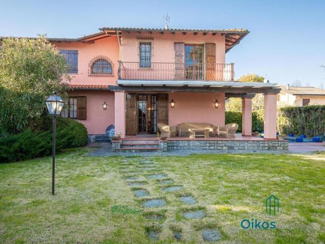 Villa in affitto a Forte Dei Marmi