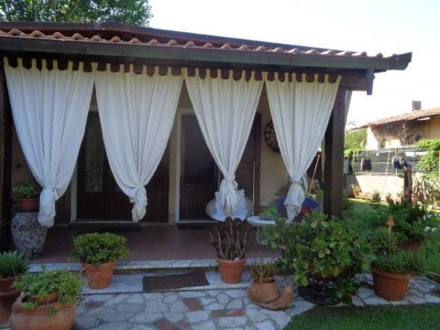 Villa in affitto a Forte Dei Marmi