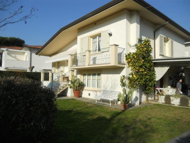Villa in affitto a Forte Dei Marmi