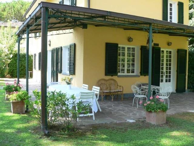 Villa in affitto a Forte Dei Marmi