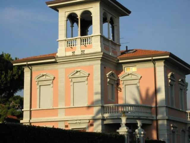 Villa in affitto a Forte Dei Marmi