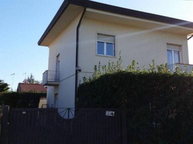 Villa in affitto a Forte Dei Marmi