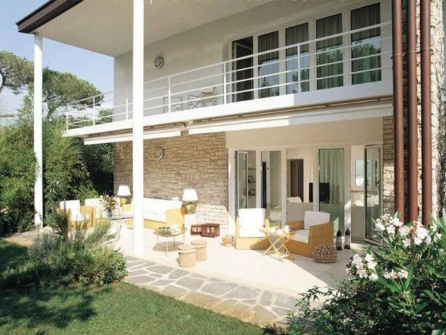 Villa in affitto a Forte Dei Marmi