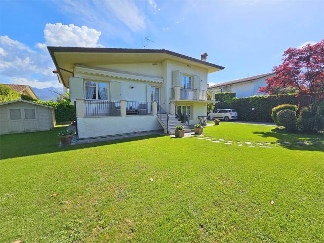 Villa in affitto a Forte dei Marmi