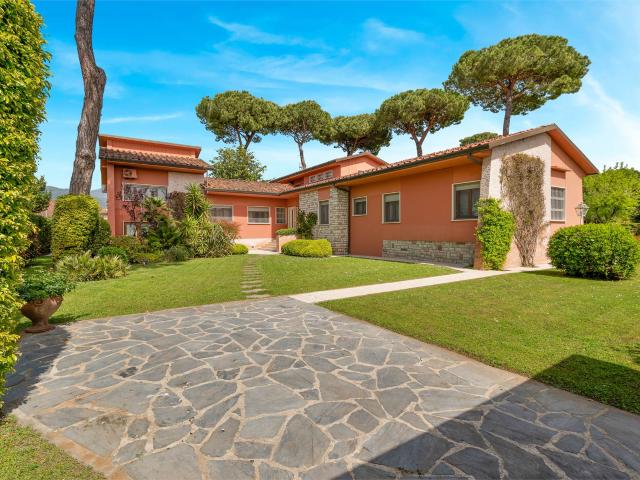 Villa in affitto a Forte dei Marmi