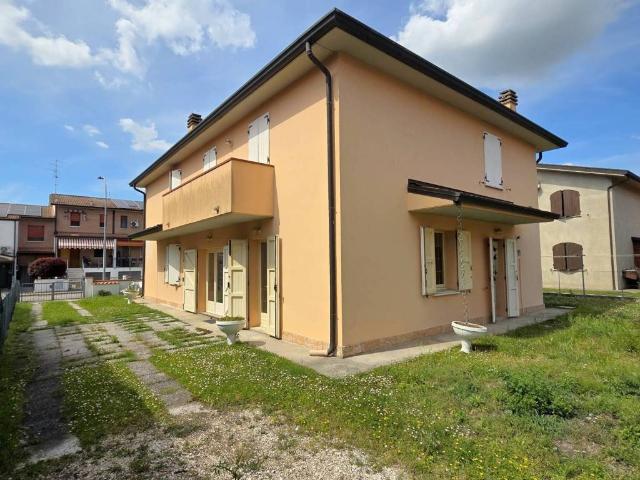 Villa in affitto a Ferrara FE