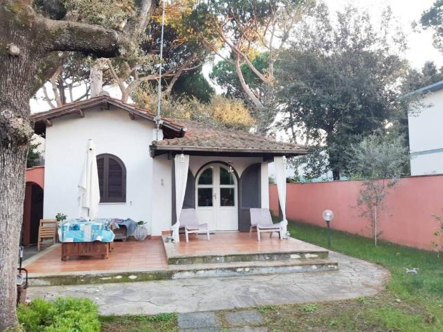 Villa in affitto a Fiumicino RM