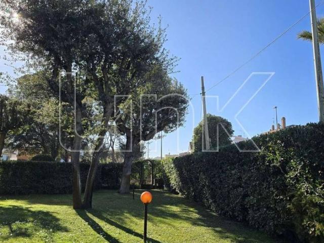 Villa in affitto a Fiumicino via Riccione, arredato, giardino privato, terrazzo TrovaCasa
