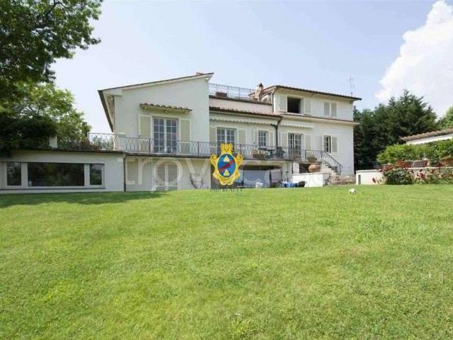 Villa in affitto a Firenze, arredato, giardino privato, terrazzo TrovaCasa