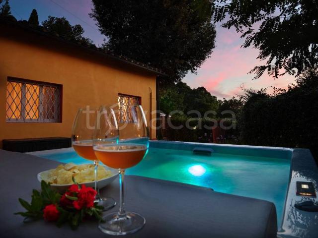Villa in affitto a Firenze piazzale Michelangelo, arredato, giardino privato, posto auto TrovaCasa