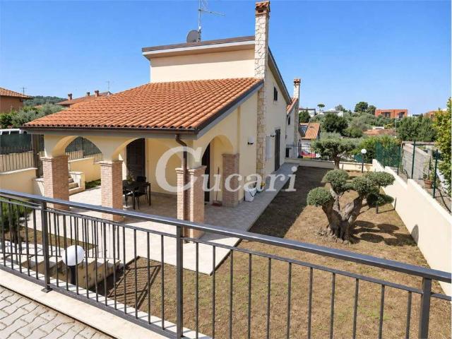 Villa in affitto a Frascati RM