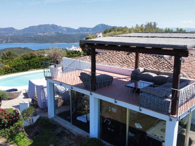 Villa in affitto a Olbia