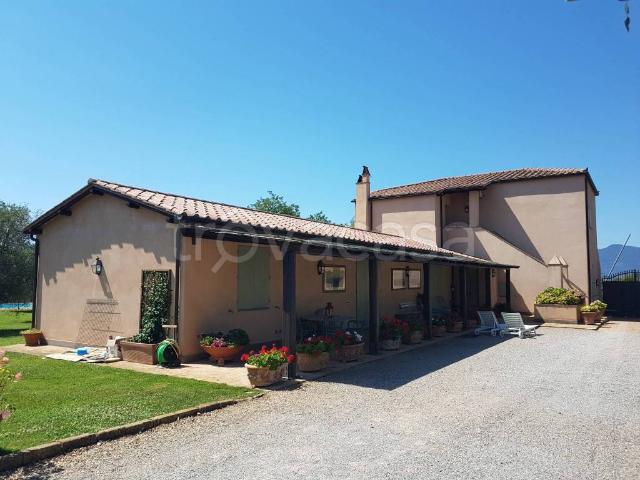 Villa in affitto a Orbetello via Aurelia, arredato, giardino privato, posto auto TrovaCasa