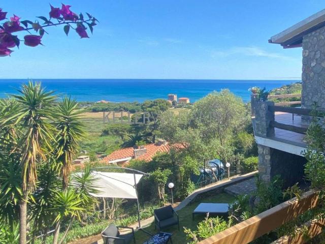 Villa in affitto a Orbetello via del Lentisco, 27, arredato, giardino privato, posto auto TrovaCasa
